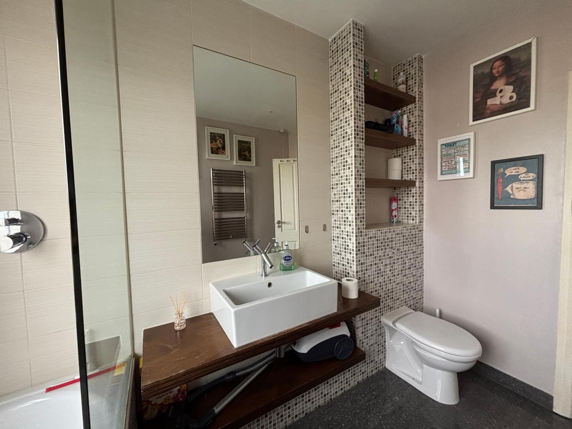 Affittacamere Entire House Floor Perfect For Couples & Freelancers - Available For Single Too *